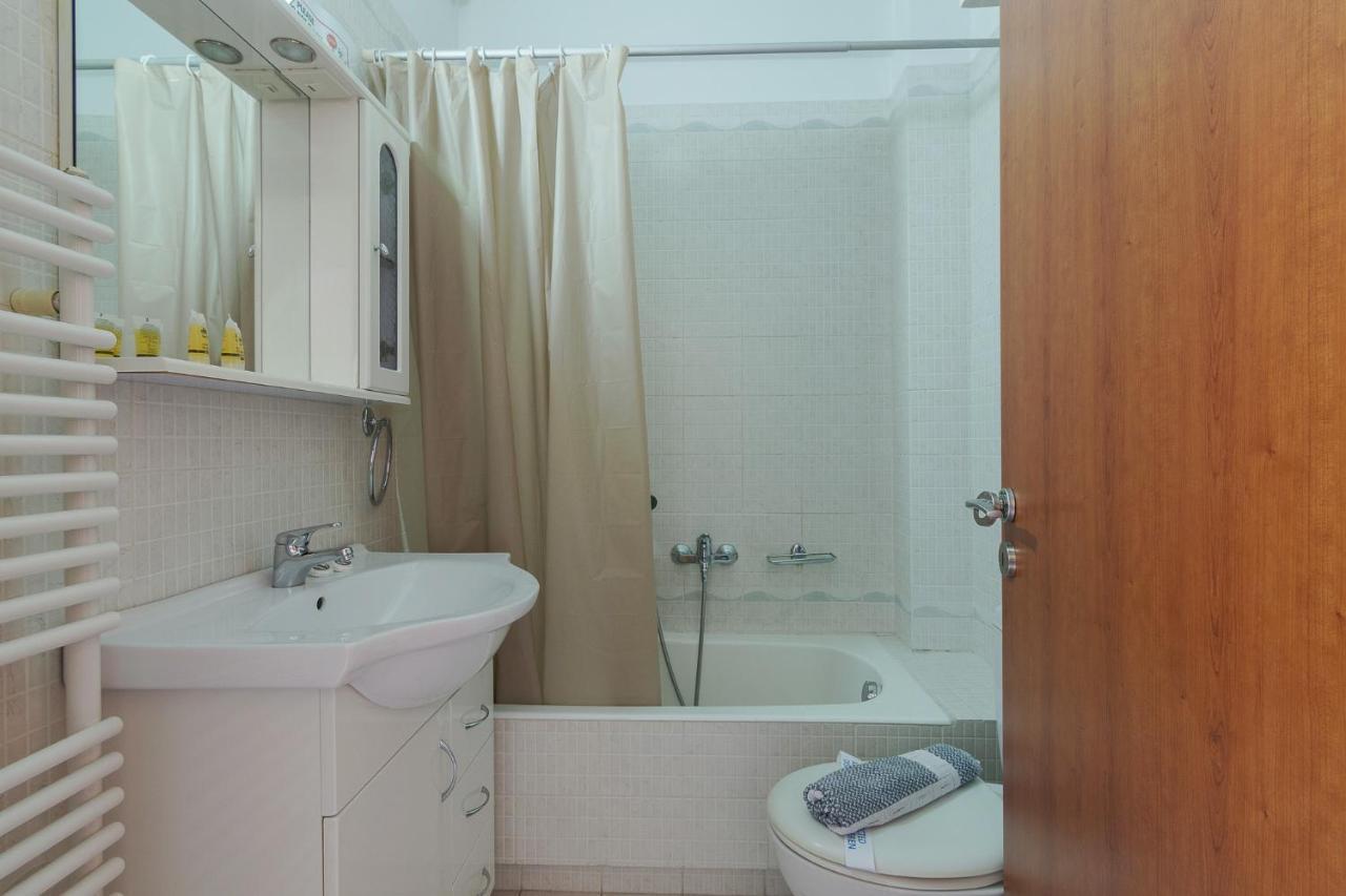 Comfort Apartment In Koukaki Athens Luaran gambar